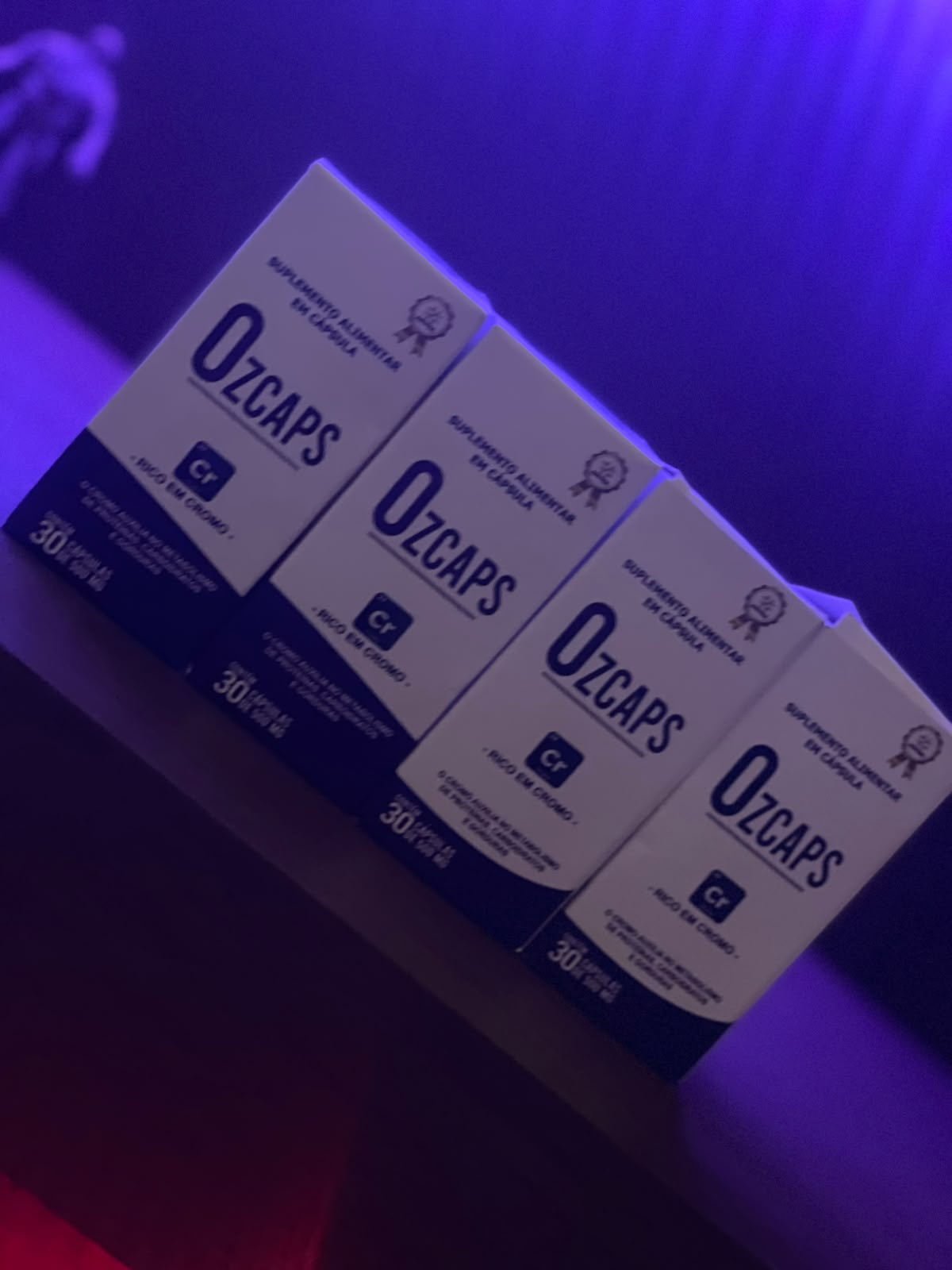 Caixas de OzCaps suplemento alimentar em cápsulas